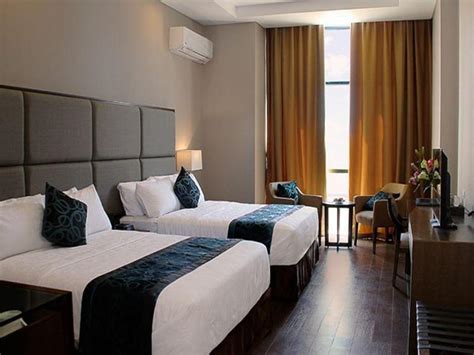 golden phoenix hotel manila|Rooms .